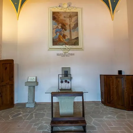 Castello Di Petrata Hotel Asyż